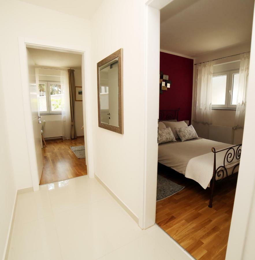 Apartman Nebo Pula Exteriör bild