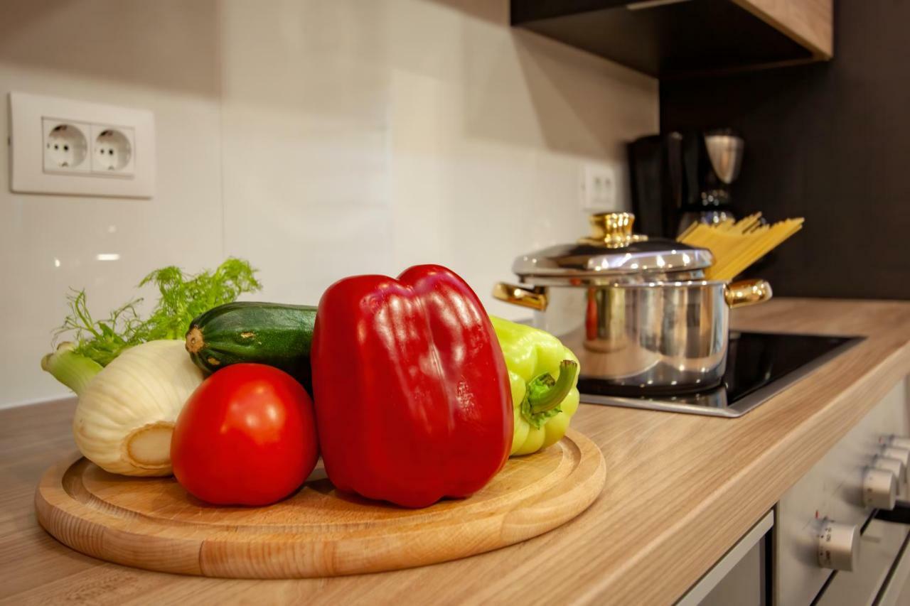 Apartman Nebo Pula Exteriör bild