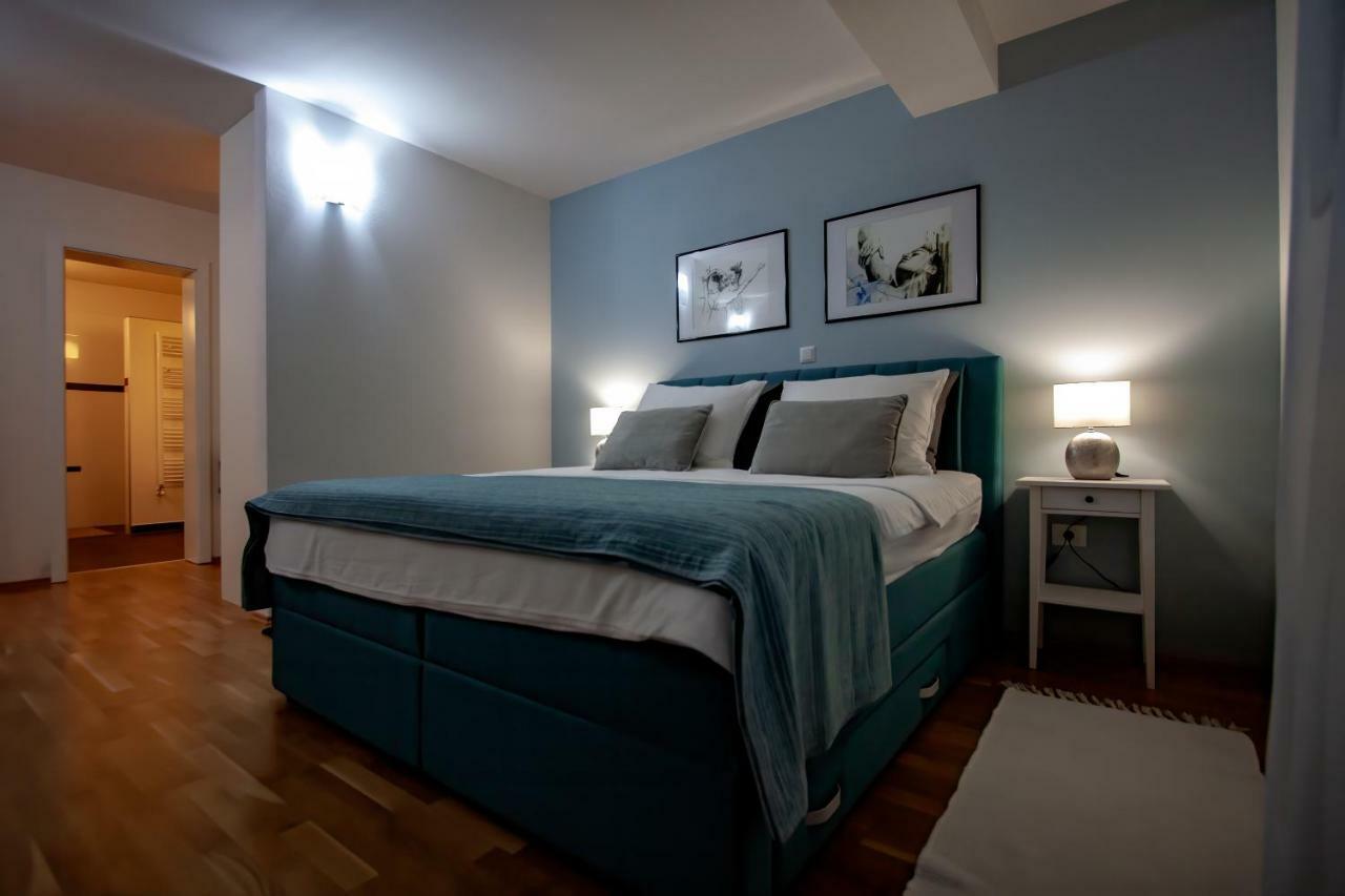 Apartman Nebo Pula Exteriör bild
